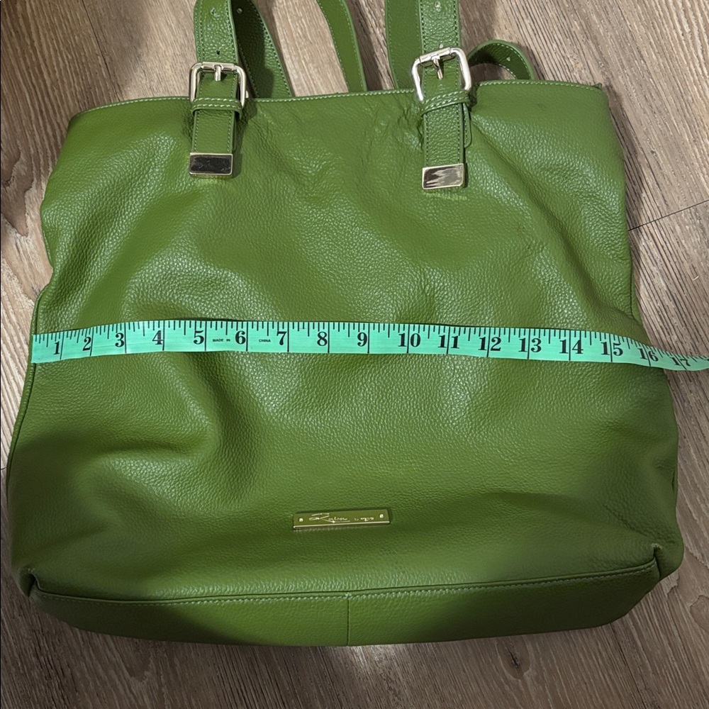 Raisa by Heys Green Leather Tote Bag - Picture 10 of 11